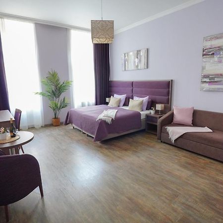 Elegant & Stylish Center Apartments! Praha Eksteriør bilde