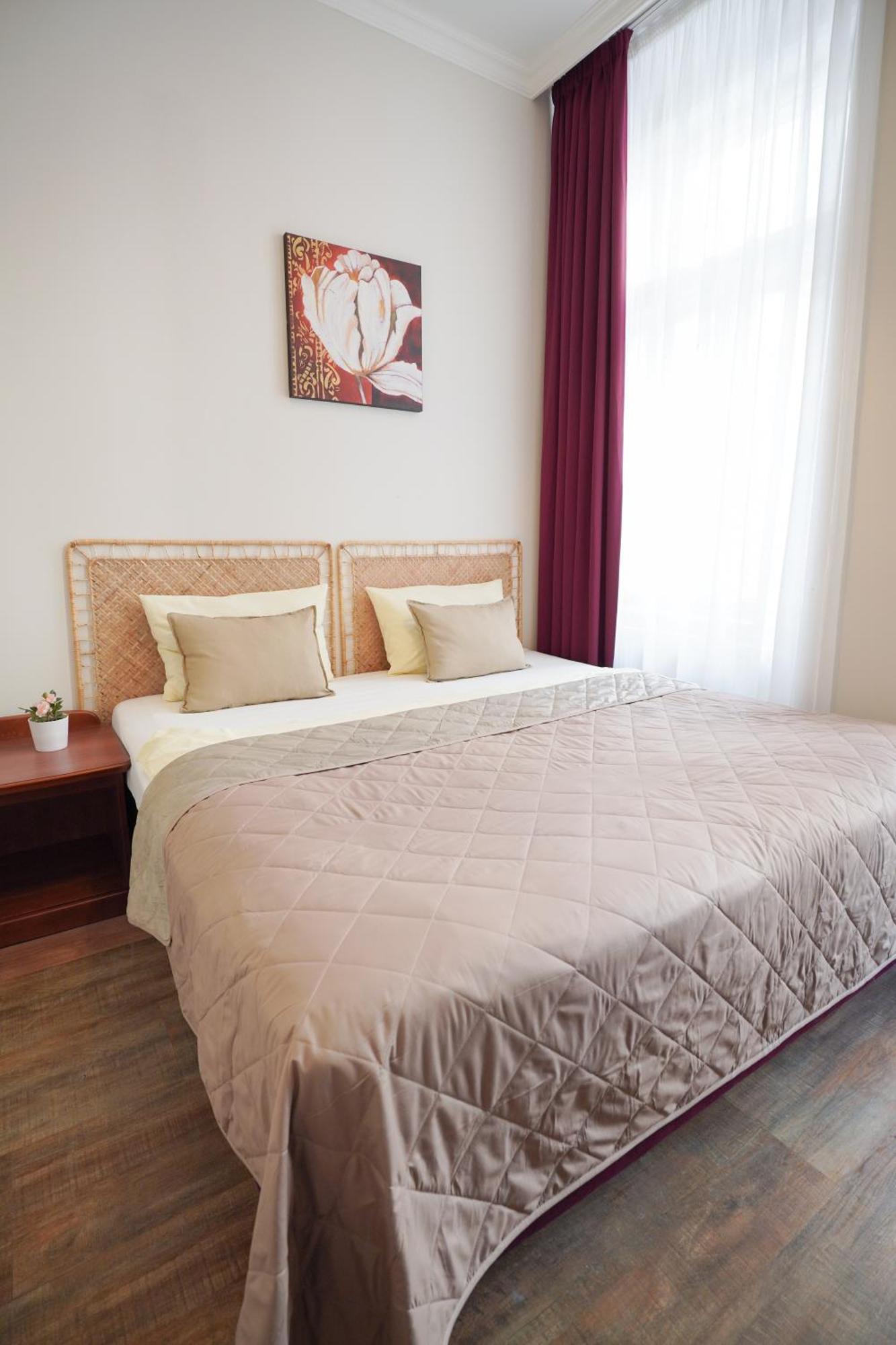 Elegant & Stylish Center Apartments! Praha Eksteriør bilde