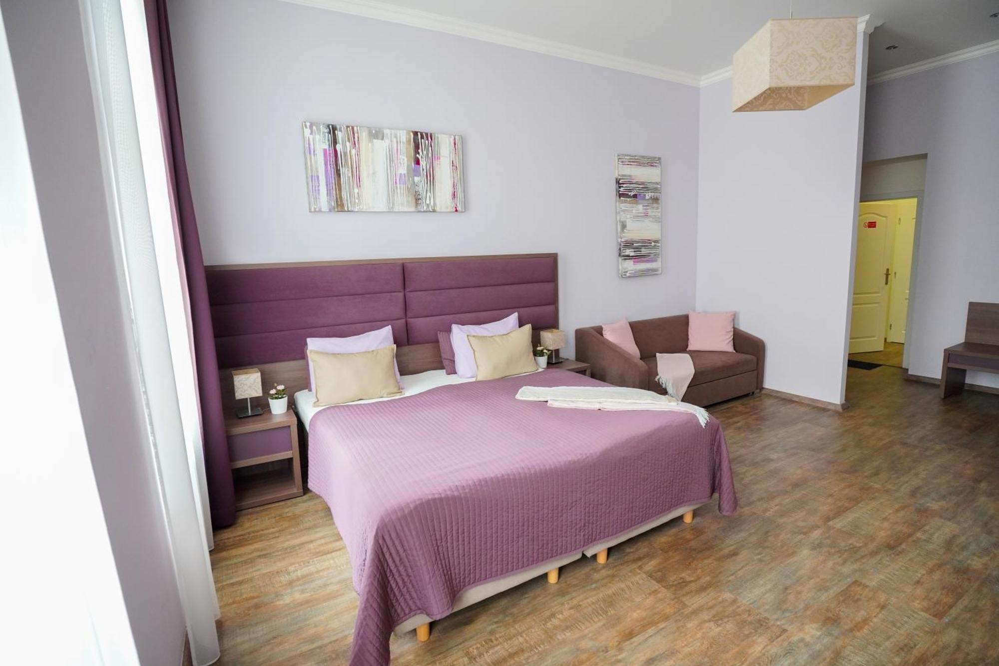 Elegant & Stylish Center Apartments! Praha Eksteriør bilde